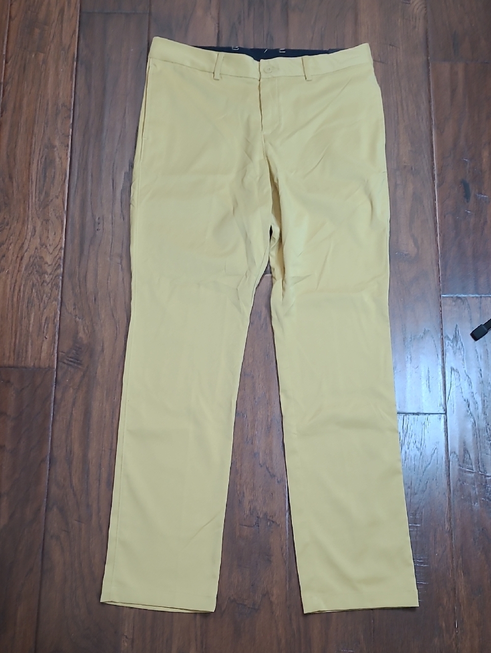 NWT Nike Dri-Fit Golden Tan Standard Fit Golf Pants size XL